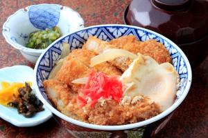 望遠閣・カツ丼