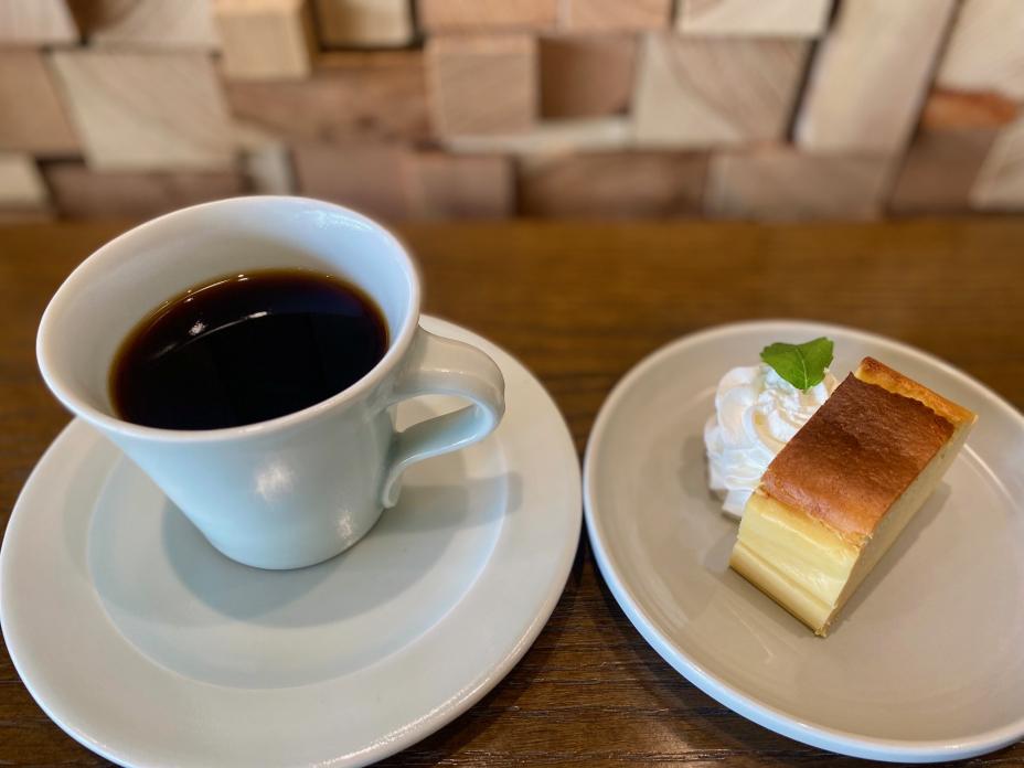 GATIコーヒーとスイーツ