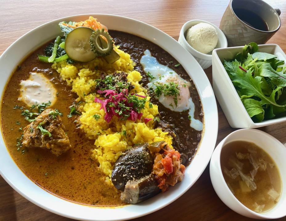 GATIあいがけカレー