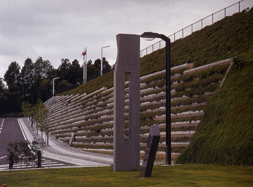 花菖蒲の郷公園 : 取り除かれた空間１ '92 