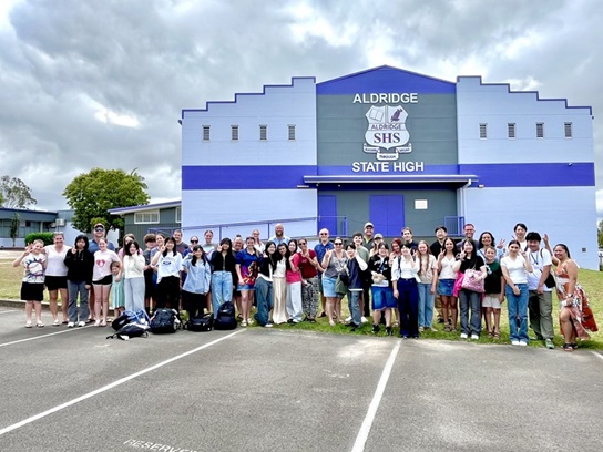 ホストファミリーとの記念写真