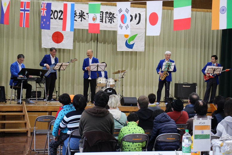 昨年度国際まつりの様子2